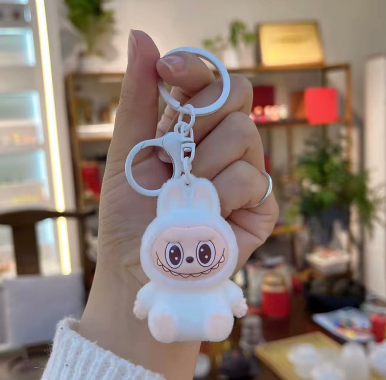 Labubu Sitting Doll Keychain/Charm – Fuzzy Collectible | HOT & Trending